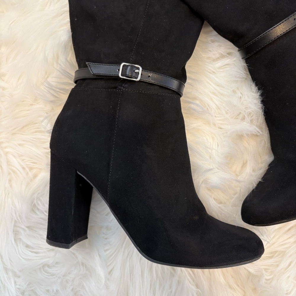 Lauren Conrad Black Knee-High Women's Boots - Picture 2 of 4